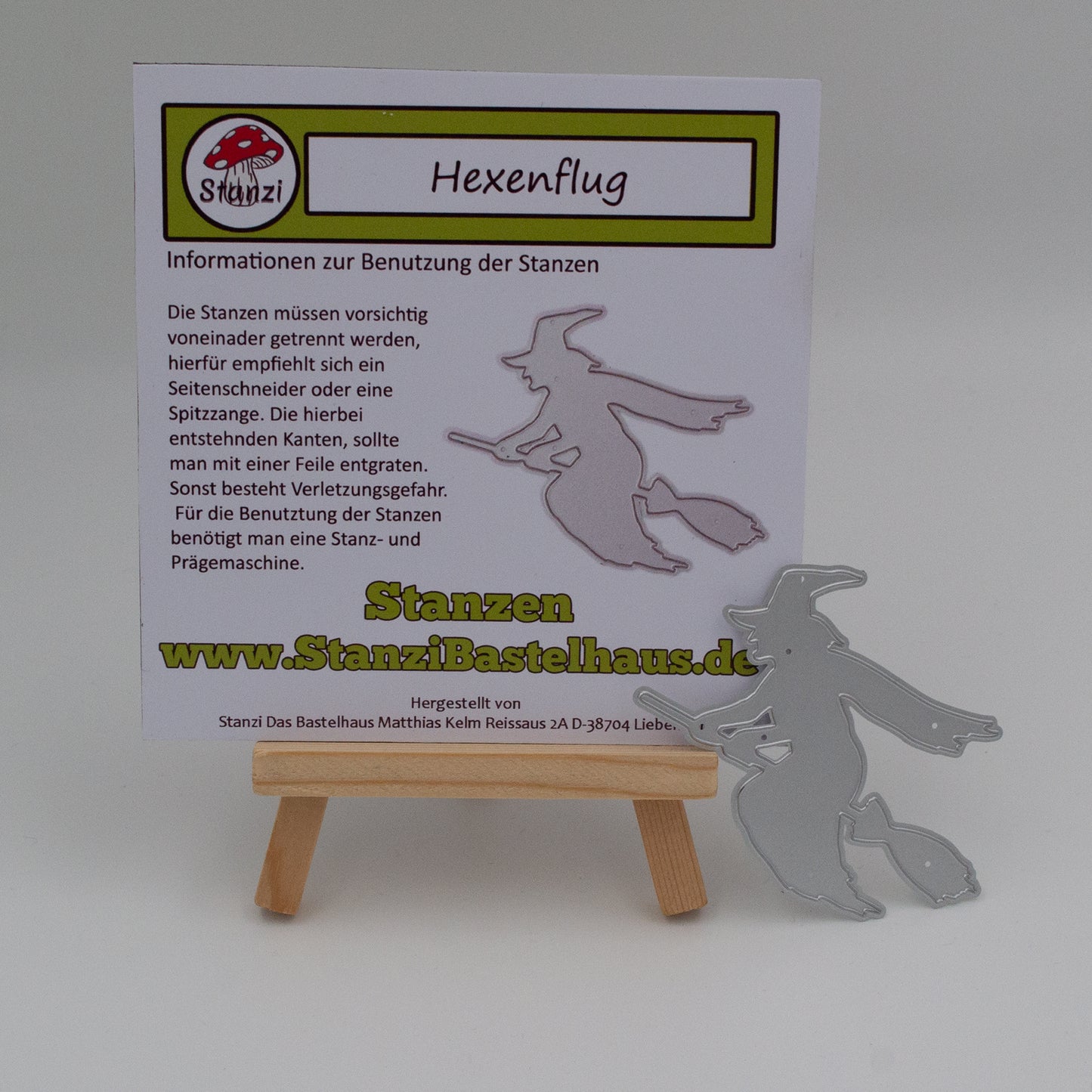 Stanzi Stanzschablone Hexe 8x6cm – inkl. Magnettafel & Tasche